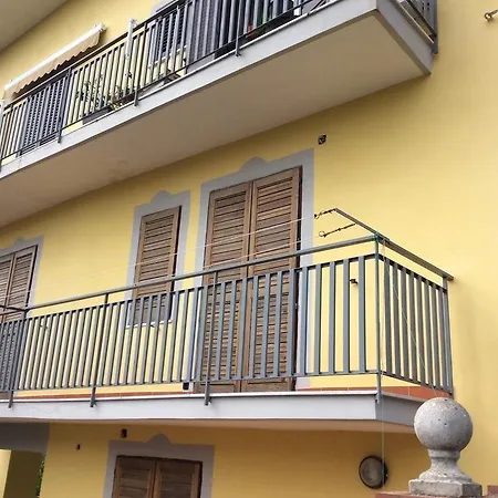 Parco Del Cilento Couette-café Perito